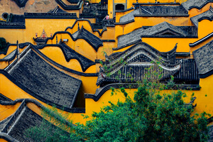 重庆湖广会馆青瓦屋檐层叠图