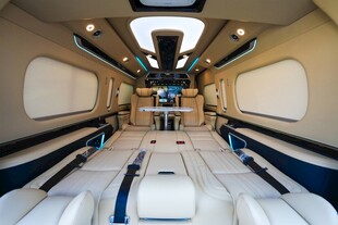豪华私人飞机内部空间