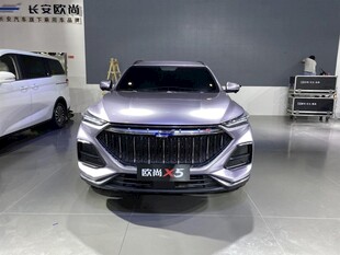 时尚炫酷的新款SUV汽车