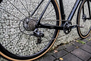 复古自行车后轮特写