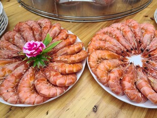 美味大虾摆盘展示