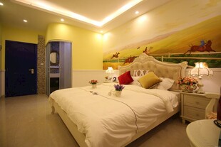 温馨舒适的卧室场景