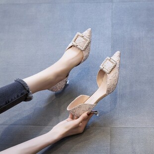 优雅女士浅口高跟鞋展示