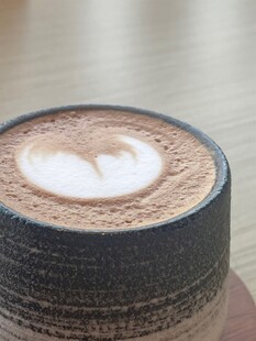 心形拉花热巧克力