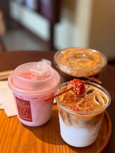 美味多样的特色饮品组合