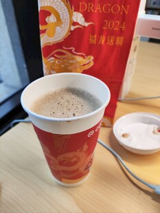 麦当劳热饮温暖惬意时刻