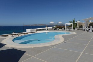 海边度假泳池景观