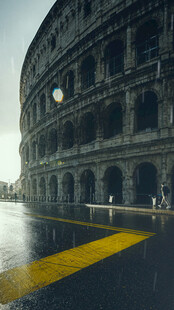 罗马斗兽场前的道路景观