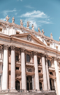 罗马经典建筑宏伟柱廊