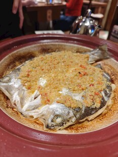 锡纸烤鱼美食诱人呈现