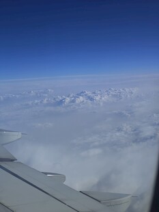 机窗外的云海壮丽景观