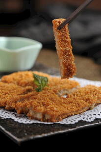 香酥炸猪排