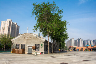 城市中古朴的独立建筑