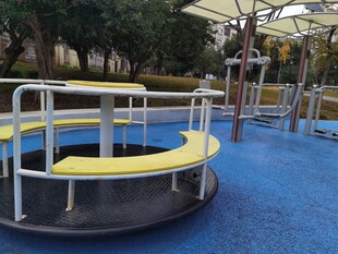 户外儿童游乐场旋转设施