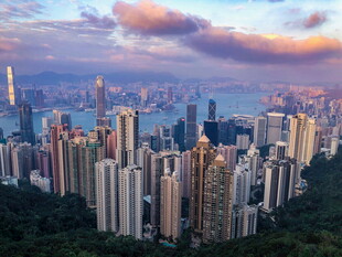 香港城市天际线黄昏美景