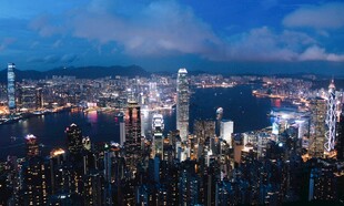 香港璀璨夜景俯瞰图