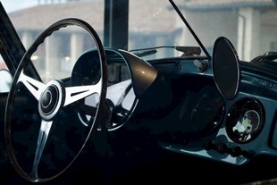 复古汽车内饰特写