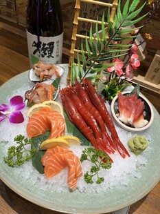 海鲜 刺身三文鱼