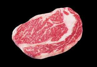 新鲜雪花牛排