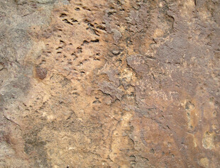 粗糙斑驳的岩石纹理