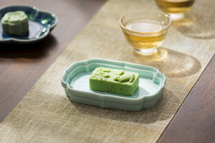 抹茶点心与茶饮