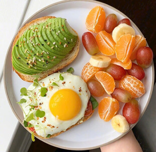 美味营养早餐拼盘