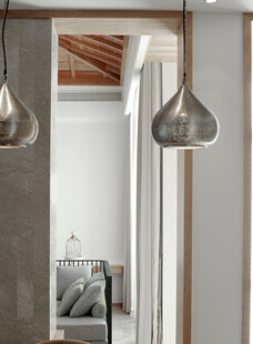 简约走廊的别致吊灯设计