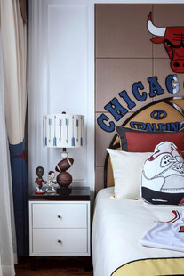 芝加哥公牛主题儿童卧室