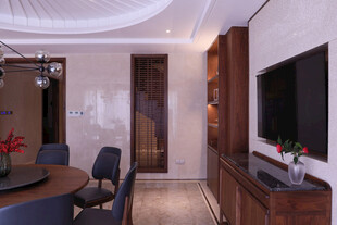 现代简约风客厅餐厅一角