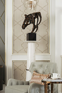 狼形摆件装点优雅客厅