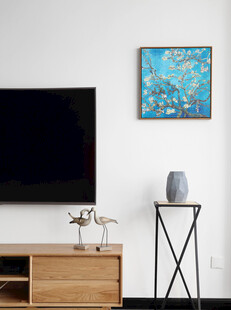 简约客厅电视墙装饰摆件