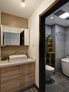 现代简约风卫生间与洗手台