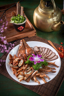 卤味拼盘