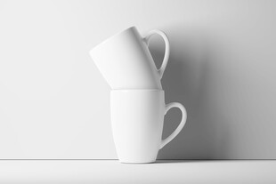 白色堆叠陶瓷杯设计展示样机