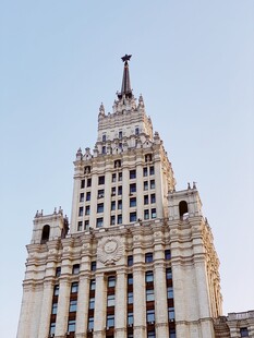 莫斯科宏伟建筑尖顶特写