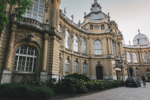 欧式古典建筑外观风景