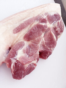 新鲜猪肉