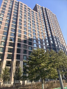 现代高层住宅楼外观