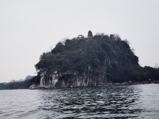 象鼻山美景