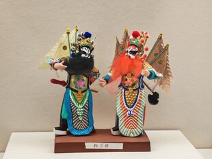 传统戏曲木偶造型展示