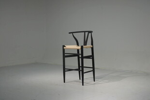 简约高脚凳设计展示