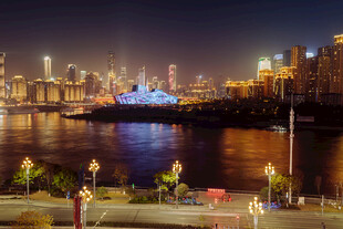 重庆城市风光大剧院夜景