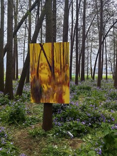 林间艺术装置独特视觉冲击