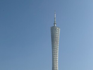 地标建筑广州塔蓝天场景商业照片