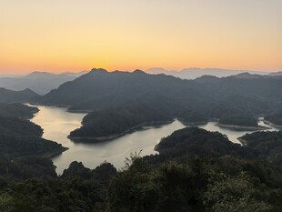 蒙山茶山水库