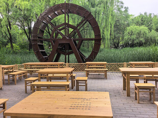北京海淀公园一角