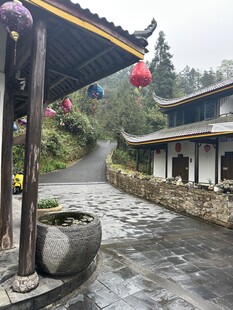 古雅村落小道景观