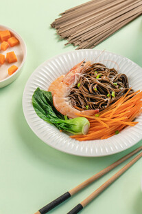 鲜虾荞麦面