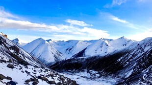 壮丽雪山美景