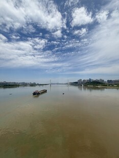 湖畔风光